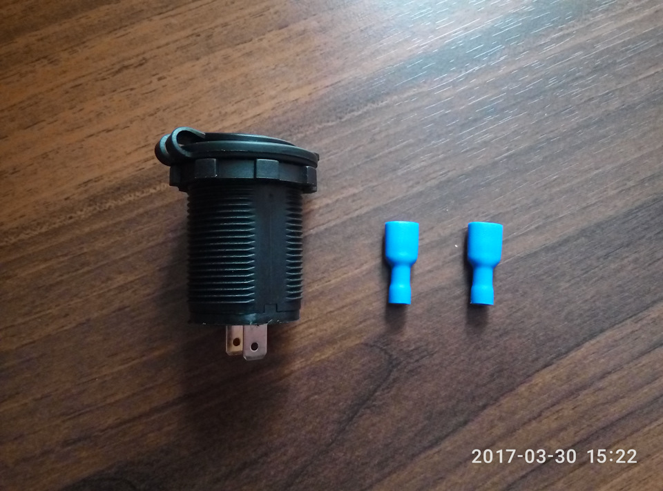 USB зарядка вместо прикуривателя — Lada Калина Хэтчбек (1G), 1,6 л ...