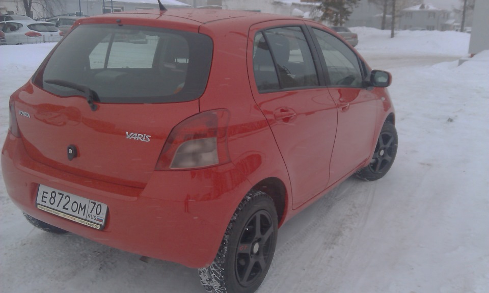Фото в бортжурнале Toyota Yaris (p2)