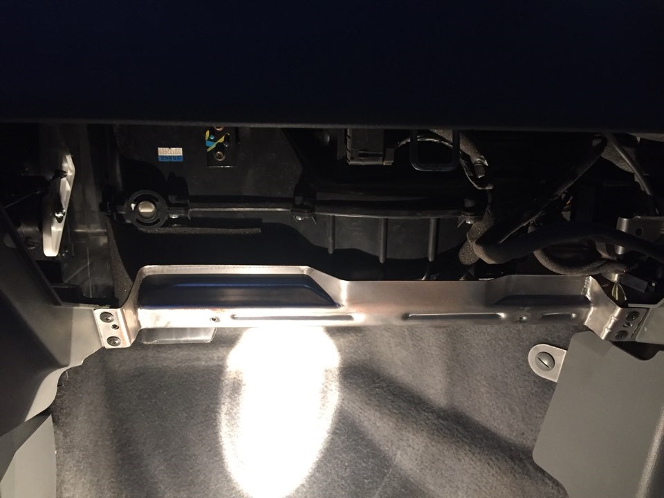 Меняем салонный фильтр - Daewoo Gentra, 1,5 л, 2014 года плановое ТО DRIVE2