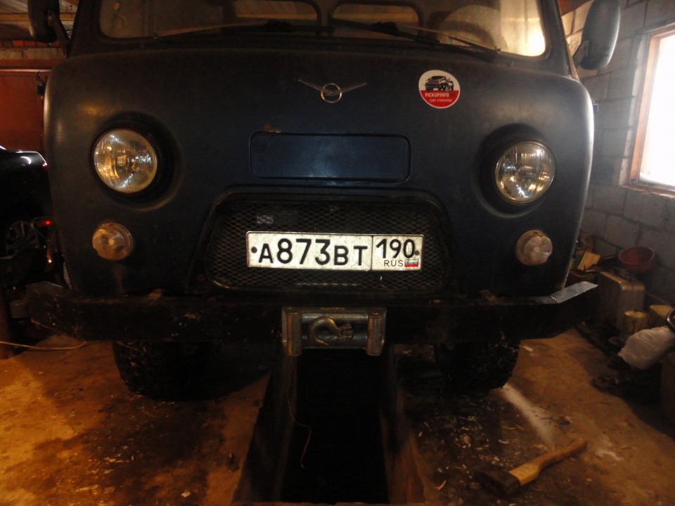 Переделка бампера и лебедки — УАЗ 452, 2,4 л, 1980 года | своими руками ...