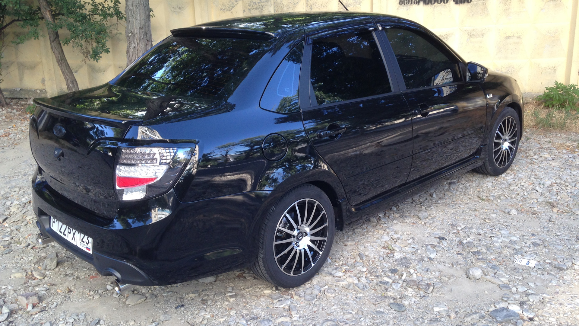 Lada Granta Sport Black