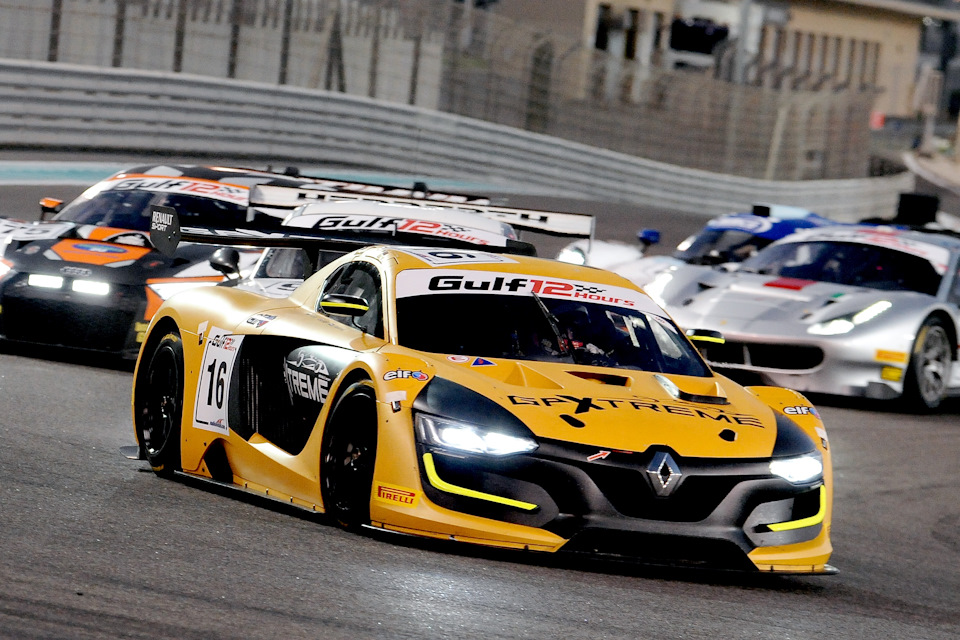 Renault Sport rs01 2015