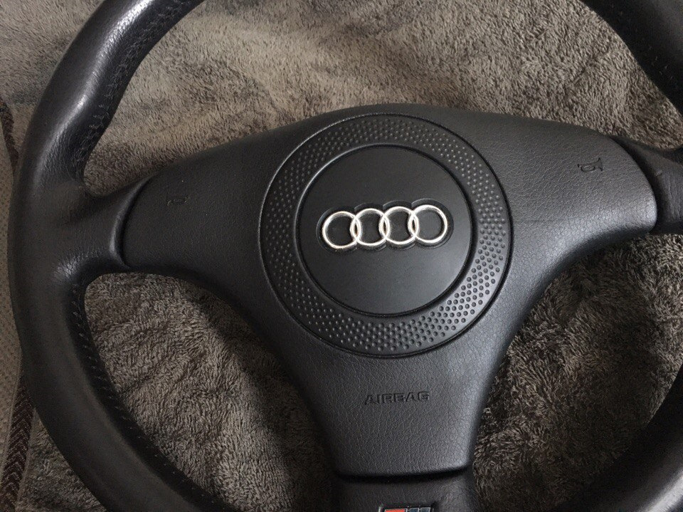 Рестайловый руль — Audi A4 Avant (B5), 2,6 л, 1996 года | стайлинг | DRIVE2