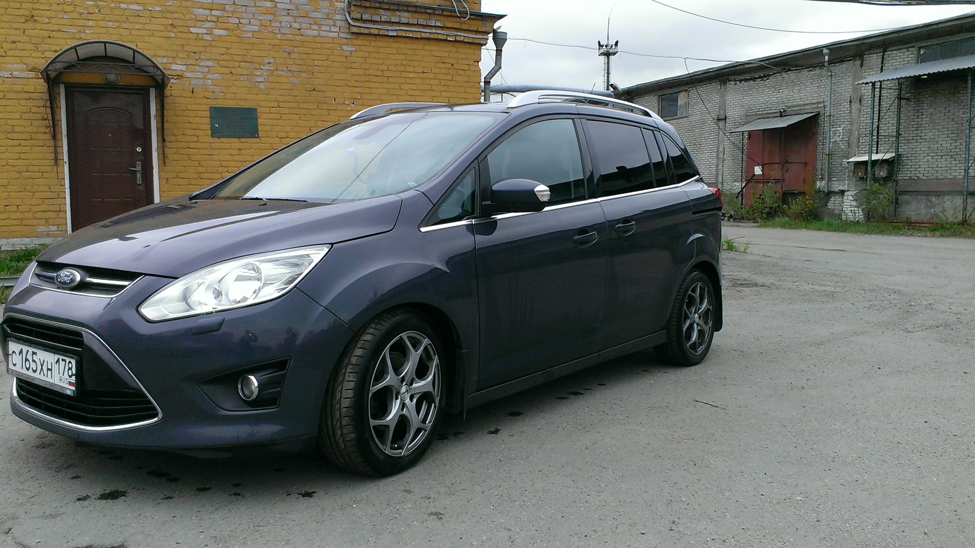 Ford Grand c Max BH