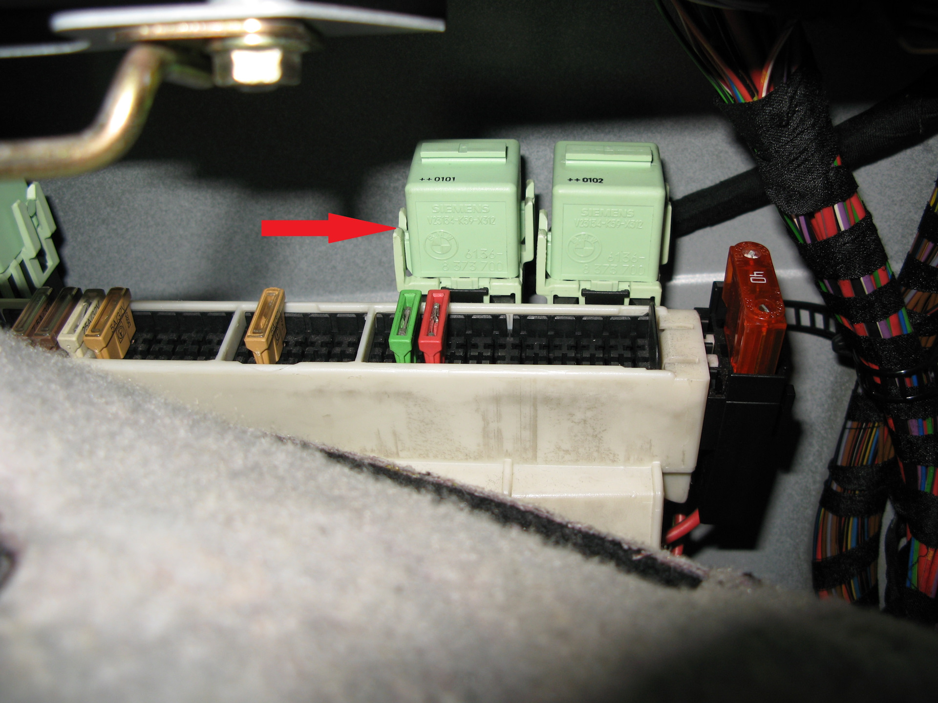 Предохранители, реле. — BMW 7 series (E38), 2,8 л, 2001 года ...