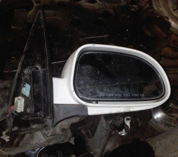 Замена эмблемы — Skoda Superb Mk2, 1,8 л., 2008 года | аксессуары | DRIVE2