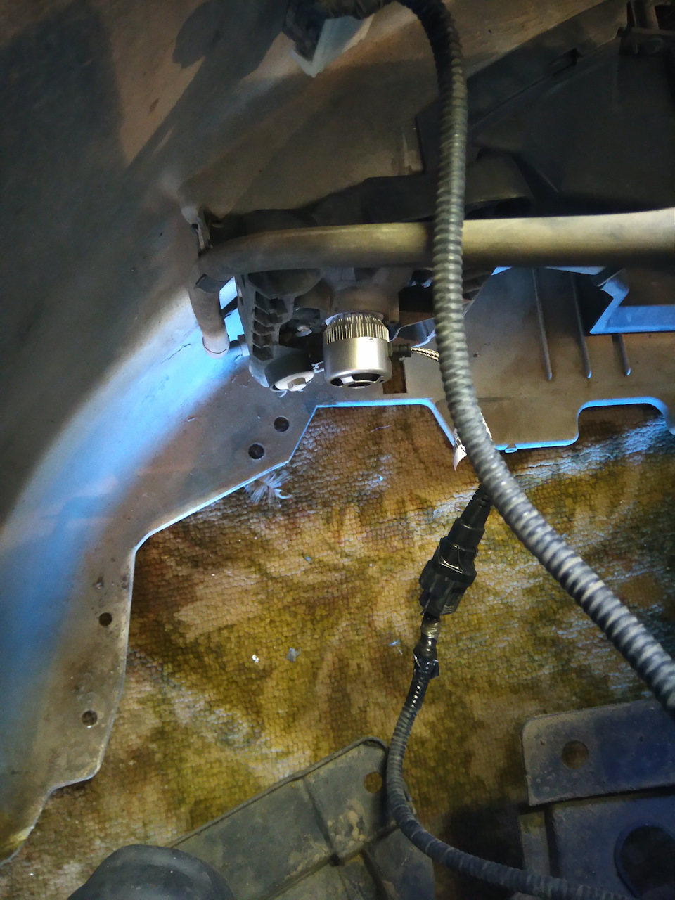 Правильный turbo muffler + кулёк B9 — Audi A4 (B8), 1,8 л, 2012 года ...