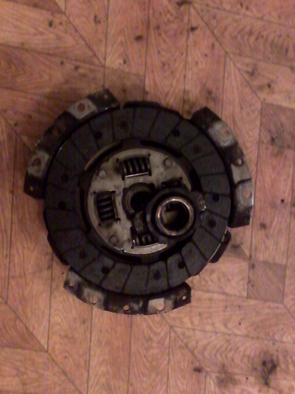 Замена комплекта сцепления — Lada Приора хэтчбек, 1,6 л, 2008 года ...