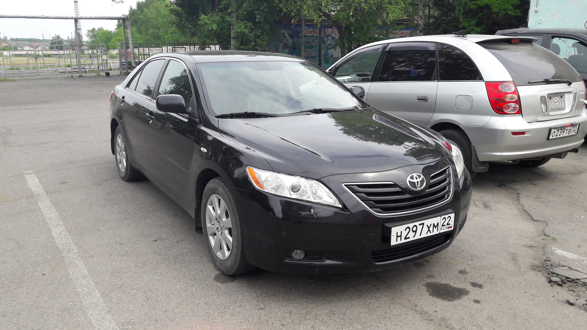 Поставь камри. 721 На Камри. Номера 454 на Camry.