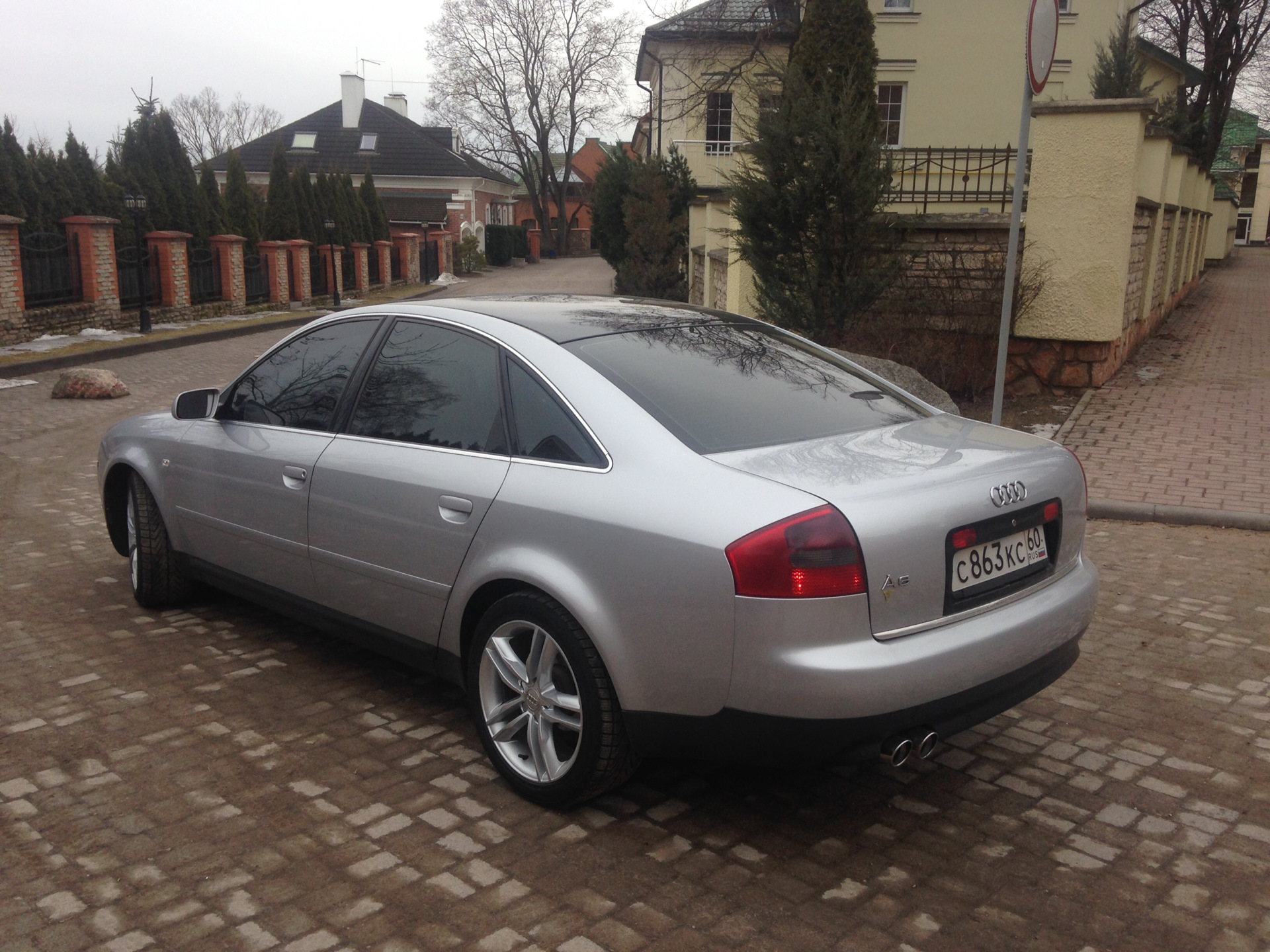 6 2003 года. Audi a6 c5 серебристый металлик. Audi a6 2003. Ауди а6 с5 2003г. Audi a6 c5 серебристая.