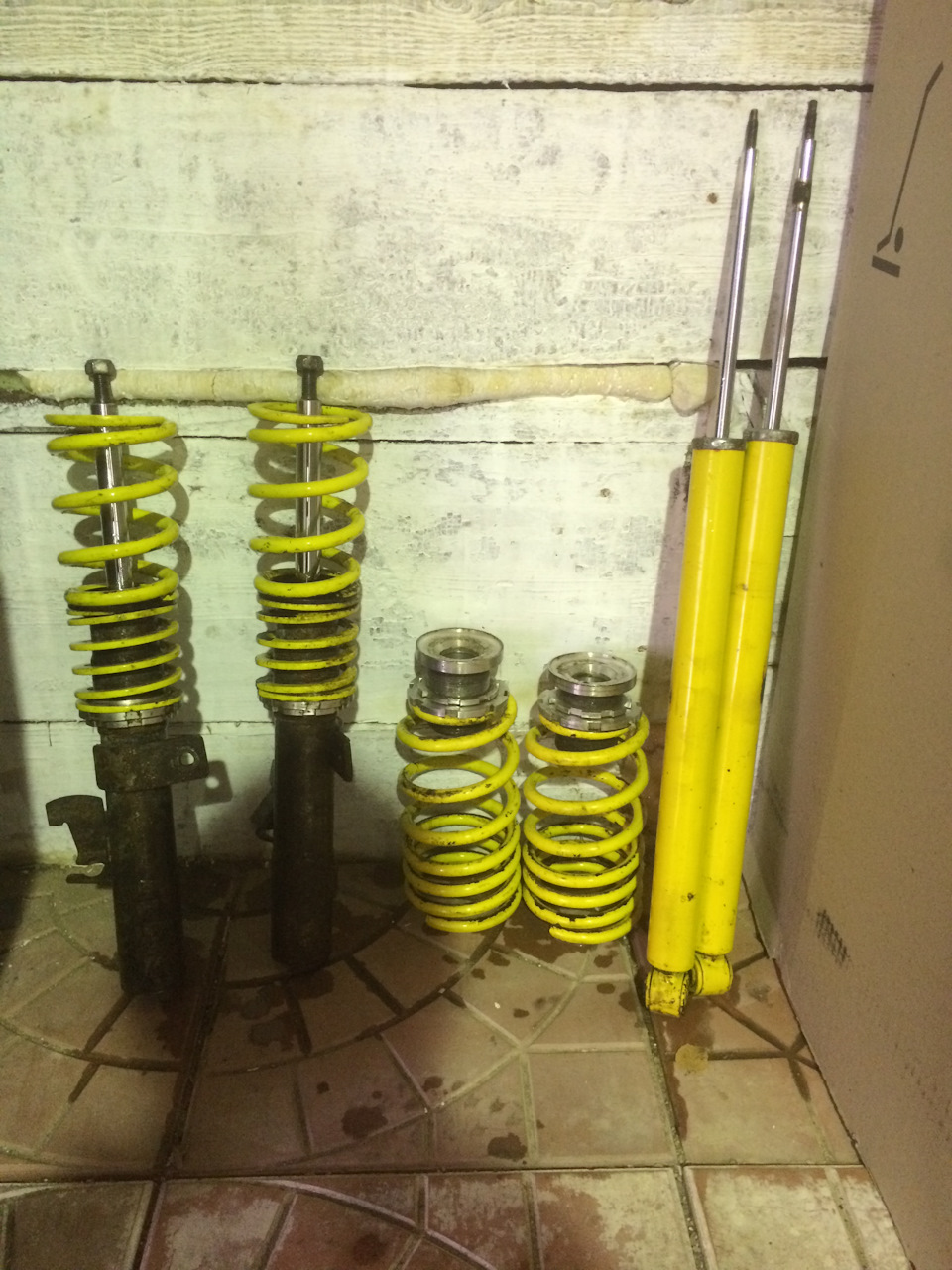 ВИНТЫ ФОКУС 2, МАЗДА 3 — Ford Focus II Hatchback, 1,4 л, 2006 года