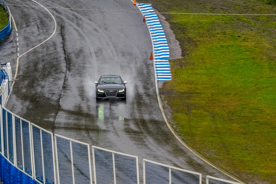 Green hell in Finnish meeting with Mika Hakkinen and test drive new tyres Nokian Tyres