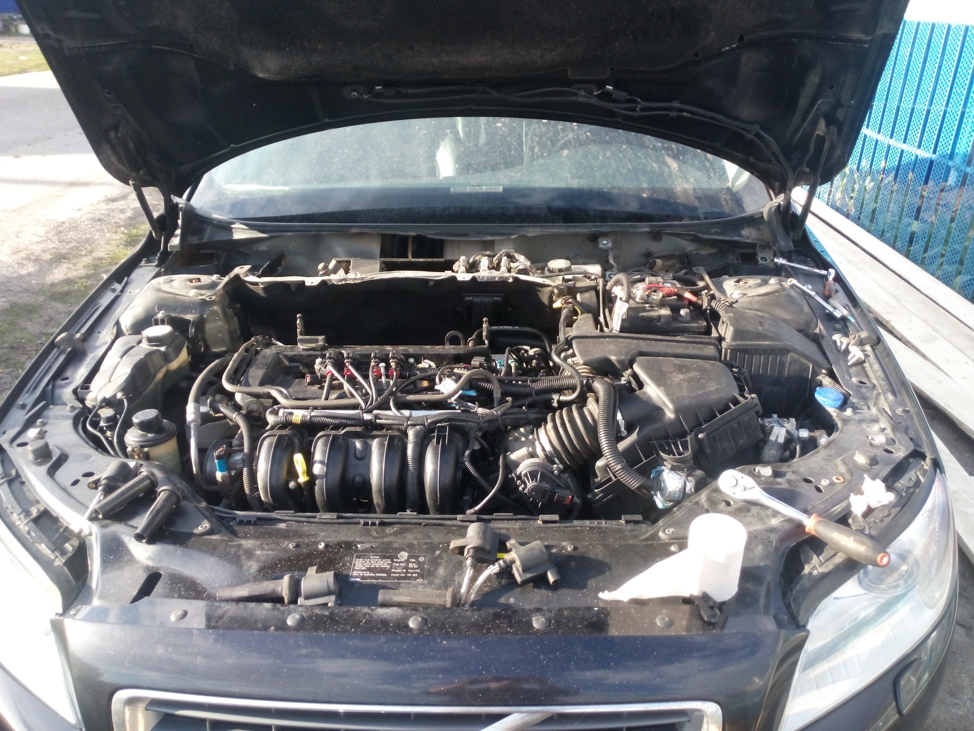 Дворники — Volvo S80 (2G), 2 л, 2008 года | плановое ТО | DRIVE2