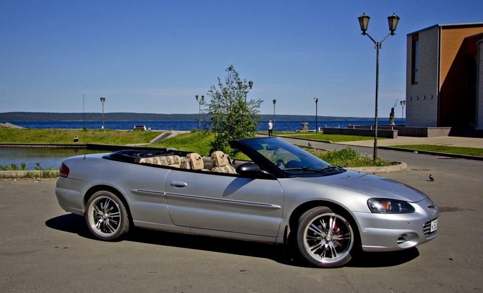 Chrysler Sebring Cabrio салон