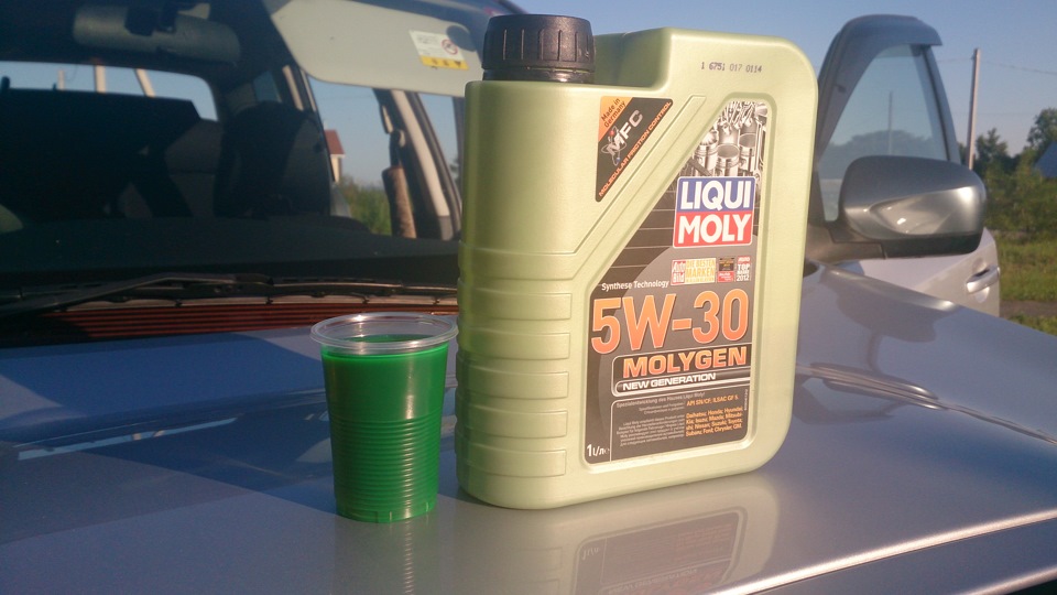 Масло молибден 5w30. Molygen 5w-40. Liqui Moly Molygen цвет. Liqui Moly Molygen цвет масла. Liqui Moly 5w40 Molygen цвет.