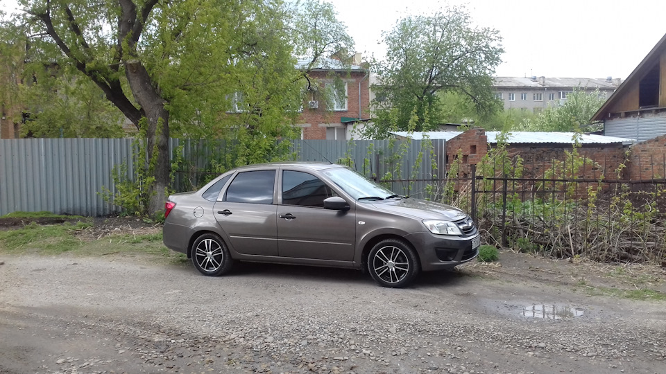 Лада Гранта Мокрый Асфальт Фото – Telegraph