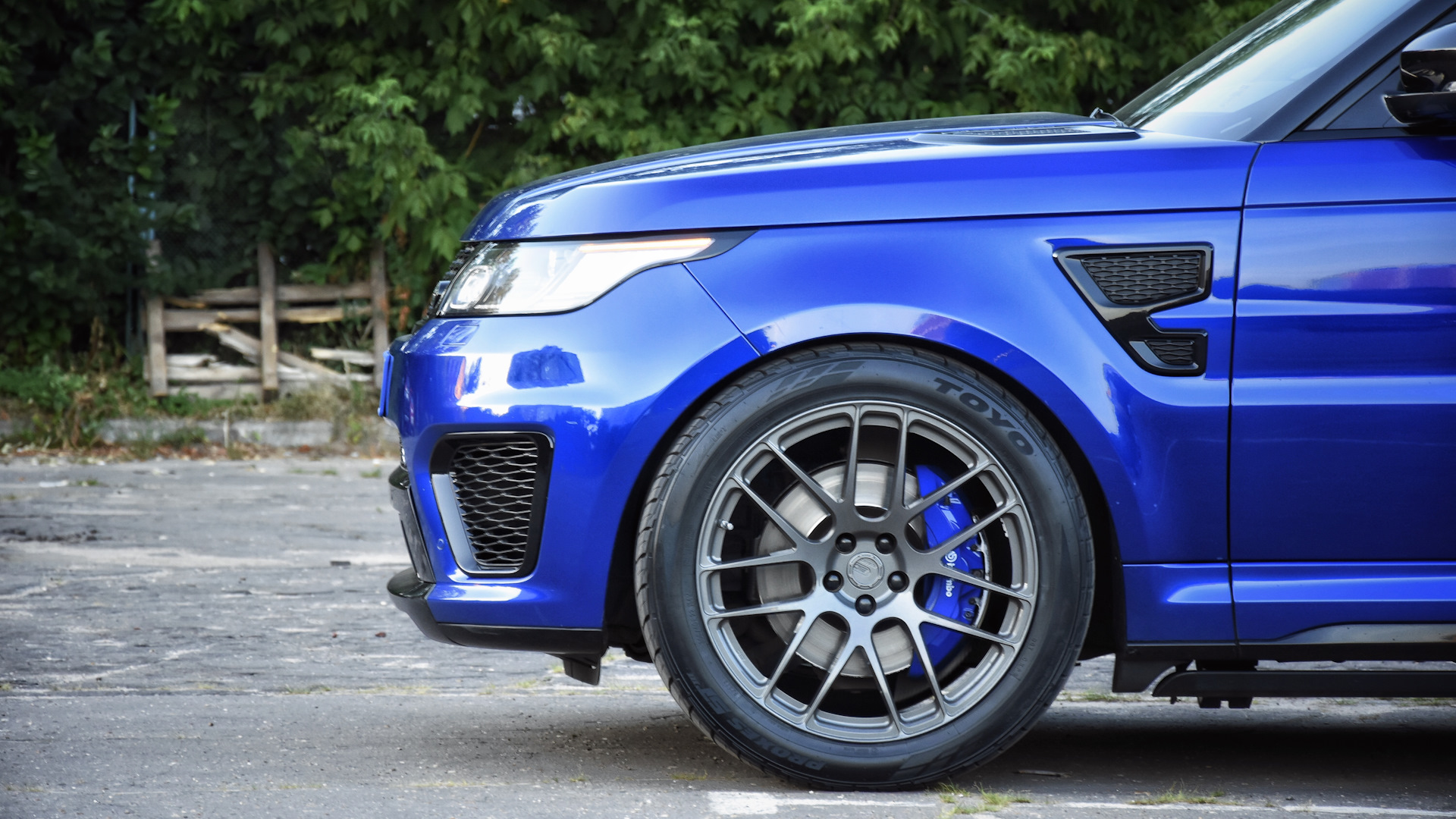 Land Rover Range Rover Sport (2G) 5.0 бензиновый 2015 | SVR BigBoss на  DRIVE2