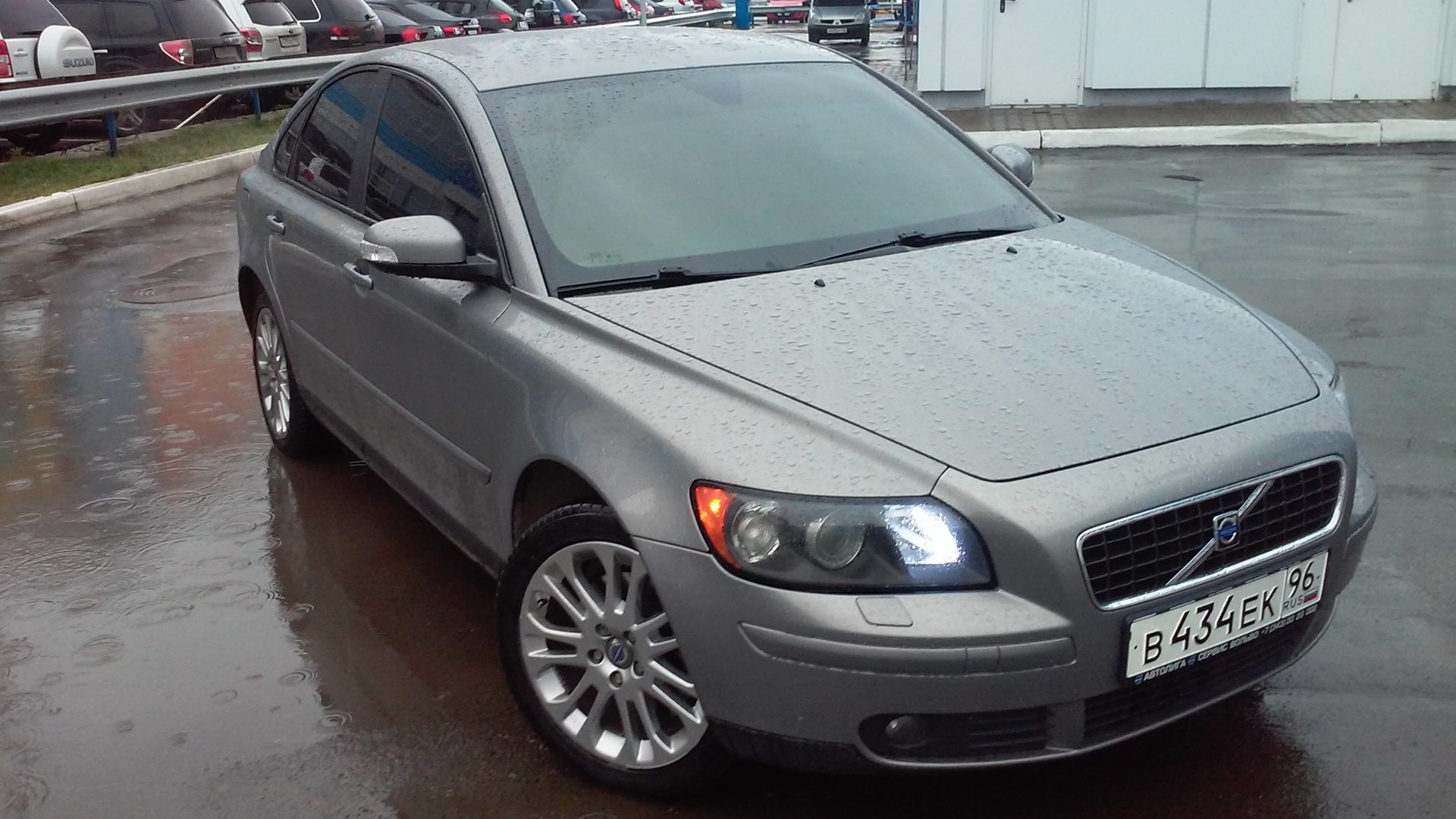 Серая 40. Volvo s40 II 2.4. Volvo s40 2006 2.4. Volvo s40 II тонированная. Тонировка Volvo s40 II.