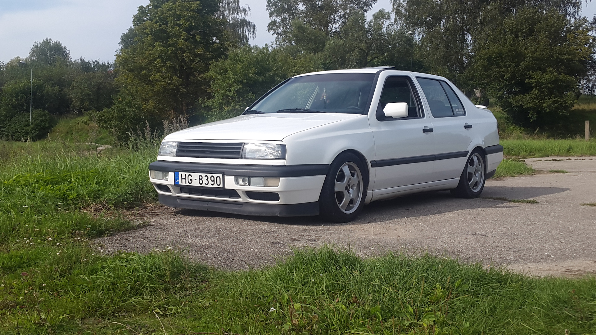 VW Vento r17