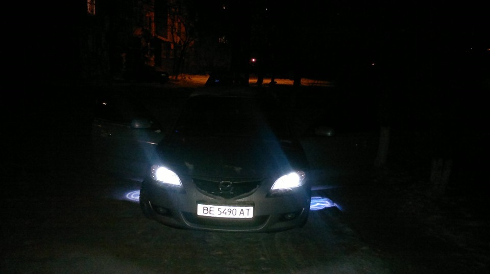 Подсветка логотипа в двери автомобиля Мазда. Mazda Logo. 4-ое поколение ...