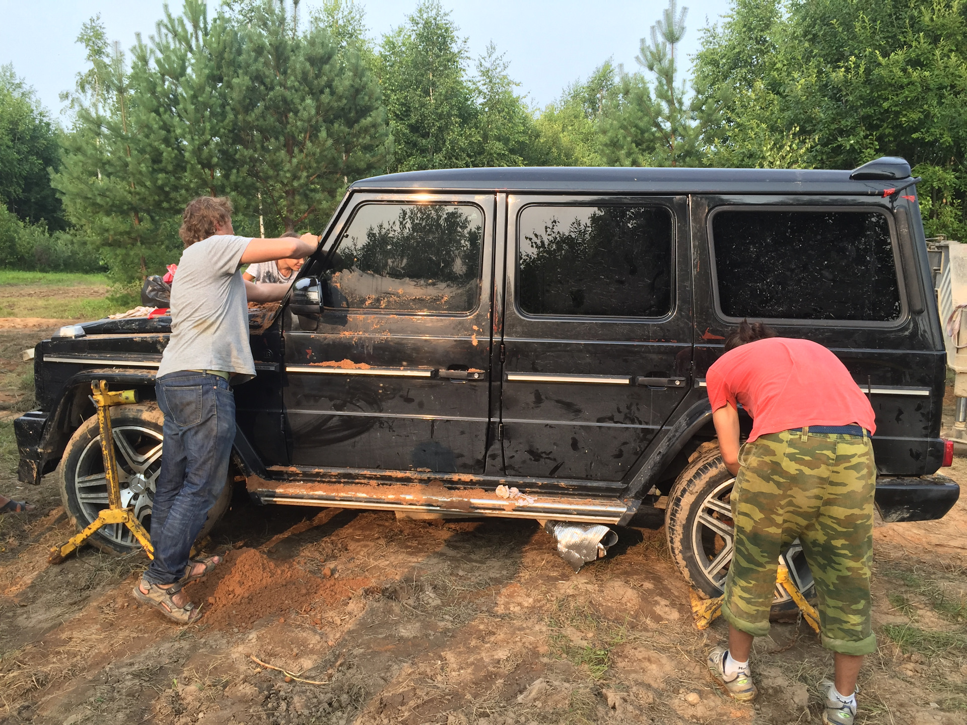 Похоронили в ГЕЛИКЕ