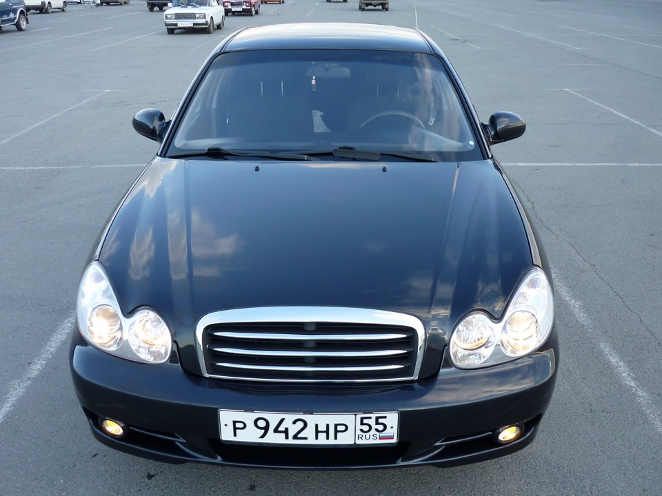 Ростов купить сонату. Hyundai Sonata 2.5. Хендай Соната черная. Хенде Саната старый кузов. Хендай Соната черная 1998.