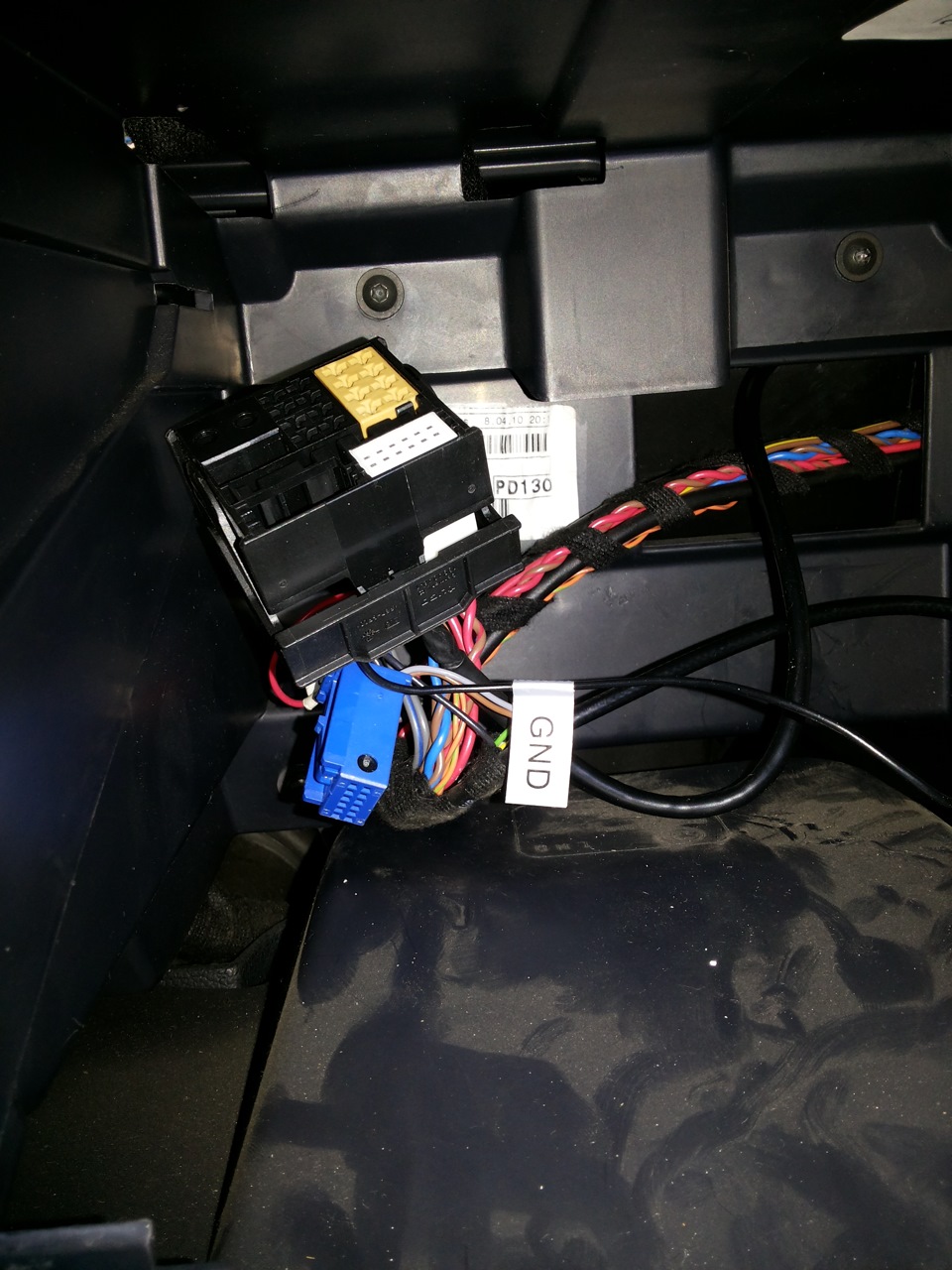 Адаптер к штатной магнитоле Dance (эмулятор CD-чейнджера Yatour YT-M06 ...