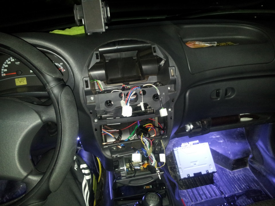 Посторонний шум в панели управлении печкой — Lada Калина хэтчбек, 1,6 л ...