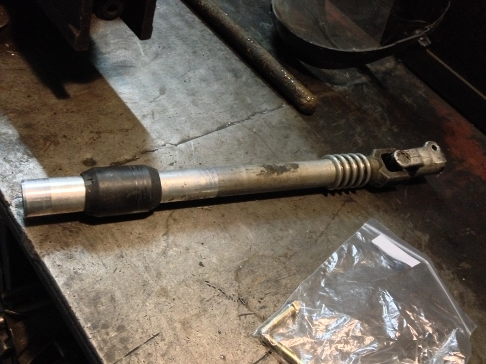 Рулевой карданчик — BMW 5 series (E39), 2,5 л, 2001 года | визит на ...