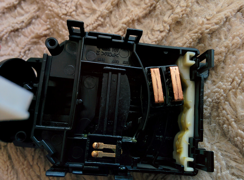 Реле 95224 2d000 для чего. cd0b22es 960. Реле 95224 2d000 для чего фото. Реле 95224 2d000 для чего-cd0b22es 960. картинка Реле 95224 2d000 для чего. картинка cd0b22es 960. Обратил внимание, что вроде задние противотуманные фонари не работают. Нажал кнопку противотуманных фонарей, пригляделся, действительно не работают. Давай, я, значит их ремонтировать: лампы сменил, не работают, предохранитель сменил, не работают. Реле 95224 2d000 для чего. cd0b22es 960. Реле 95224 2d000 для чего фото. Реле 95224 2d000 для чего-cd0b22es 960. картинка Реле 95224 2d000 для чего. картинка cd0b22es 960. Обратил внимание, что вроде задние противотуманные фонари не работают. Нажал кнопку противотуманных фонарей, пригляделся, действительно не работают. Давай, я, значит их ремонтировать: лампы сменил, не работают, предохранитель сменил, не работают.