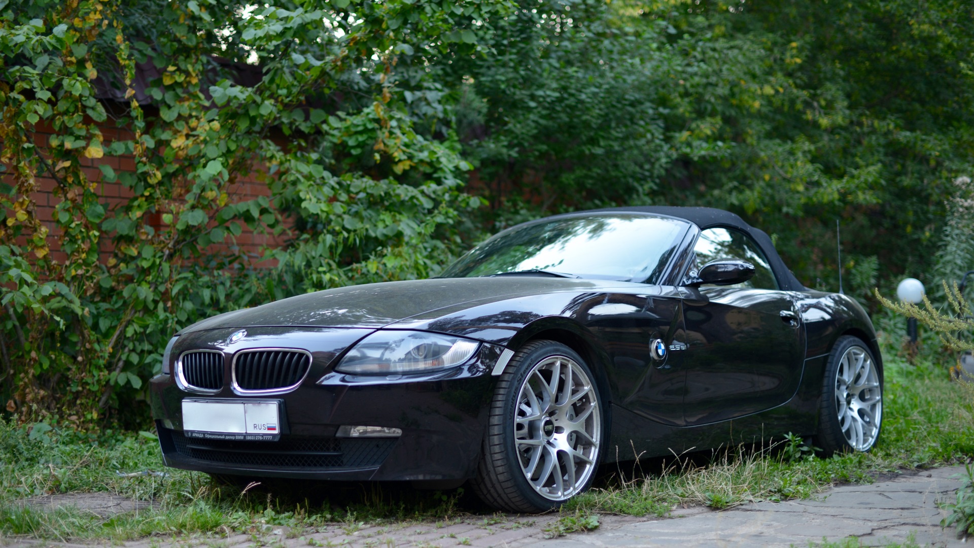 BMW z4 Silver 2011