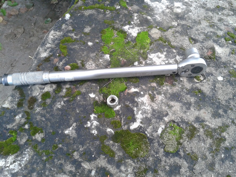 Затянул гайку хвостовика как положено… — Lada 4x4 5D, 1,7 л, 2007 года ...