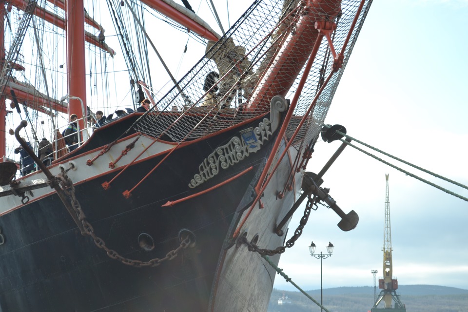 В Мурманск пришел барк "СЕДОВ" — Volvo XC70 III, 2,4 л, 2014 года ...