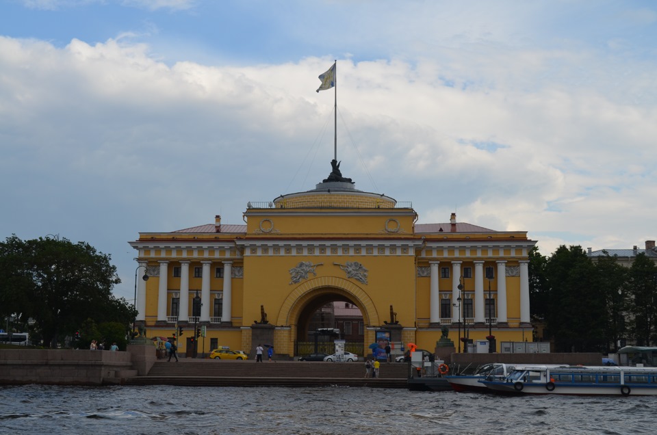 Адмиралтейство николаев фото