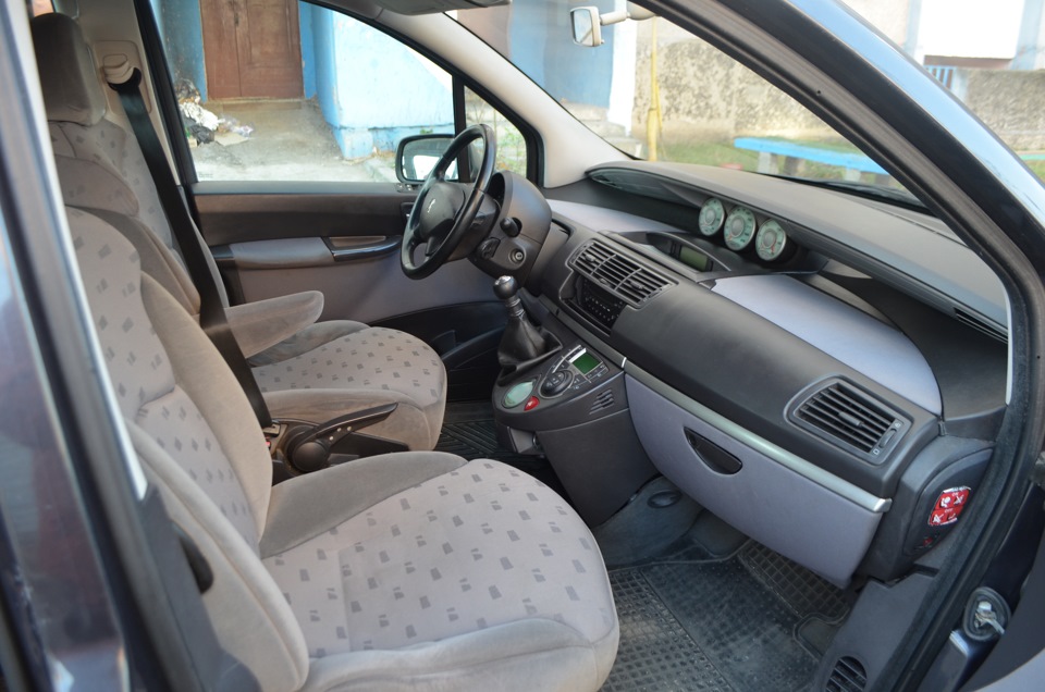 Фото в бортжурнале Peugeot 807