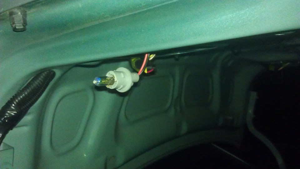 галоген на освещение заднего хода — KIA Rio (3G), 1,6 л, 2012 года ...