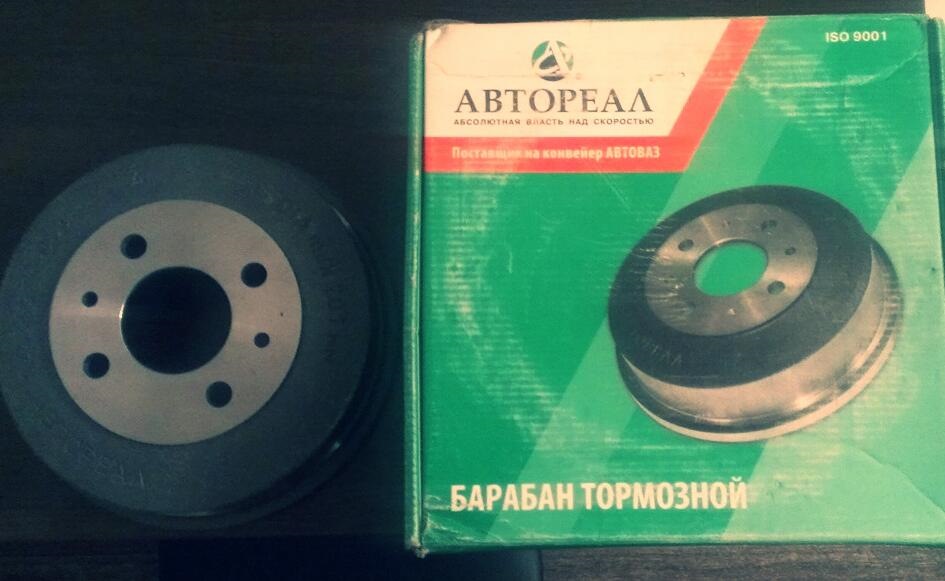 замена и покраска тормозных барабанов, задних колодок. — Lada Приора ...