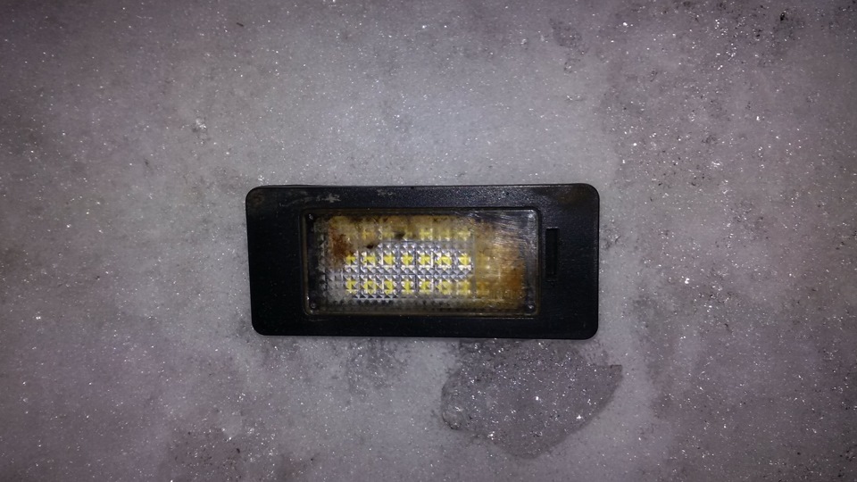 cd38802s 960 е60 как снять подсветку номера