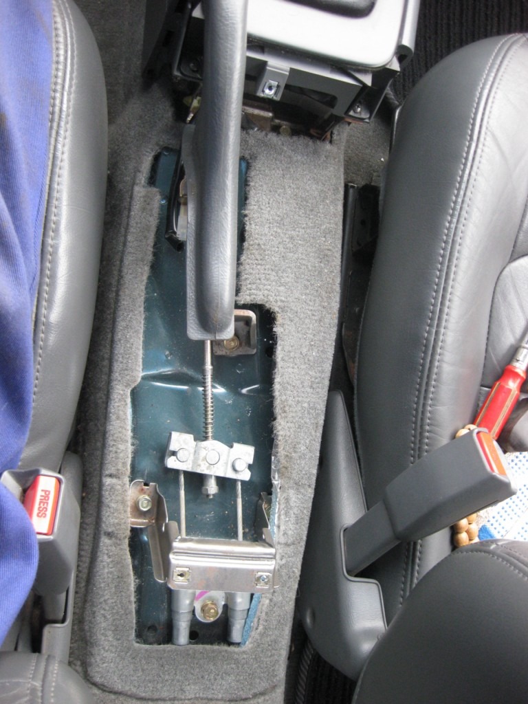 Разборка торпеды и приборки — Honda Accord Coupe (5G), 2,2 л, 1997 года ...