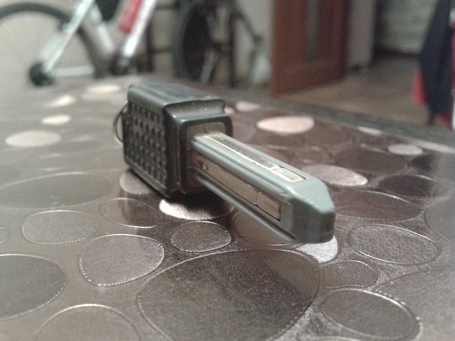 подскажите сталкивался