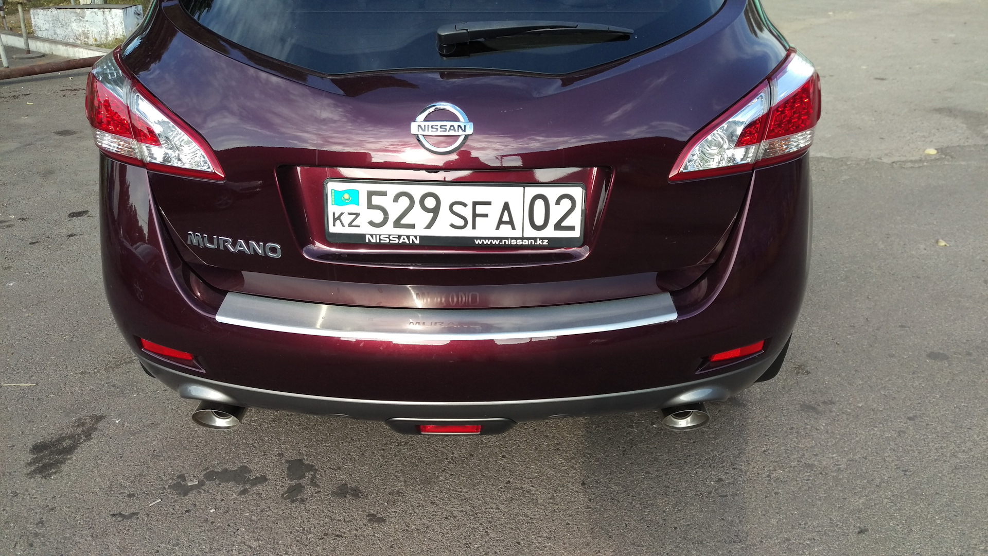 Накладка на задний бампер Ниссан Мурано Z51 (рейсталинговый) — DRIVE2