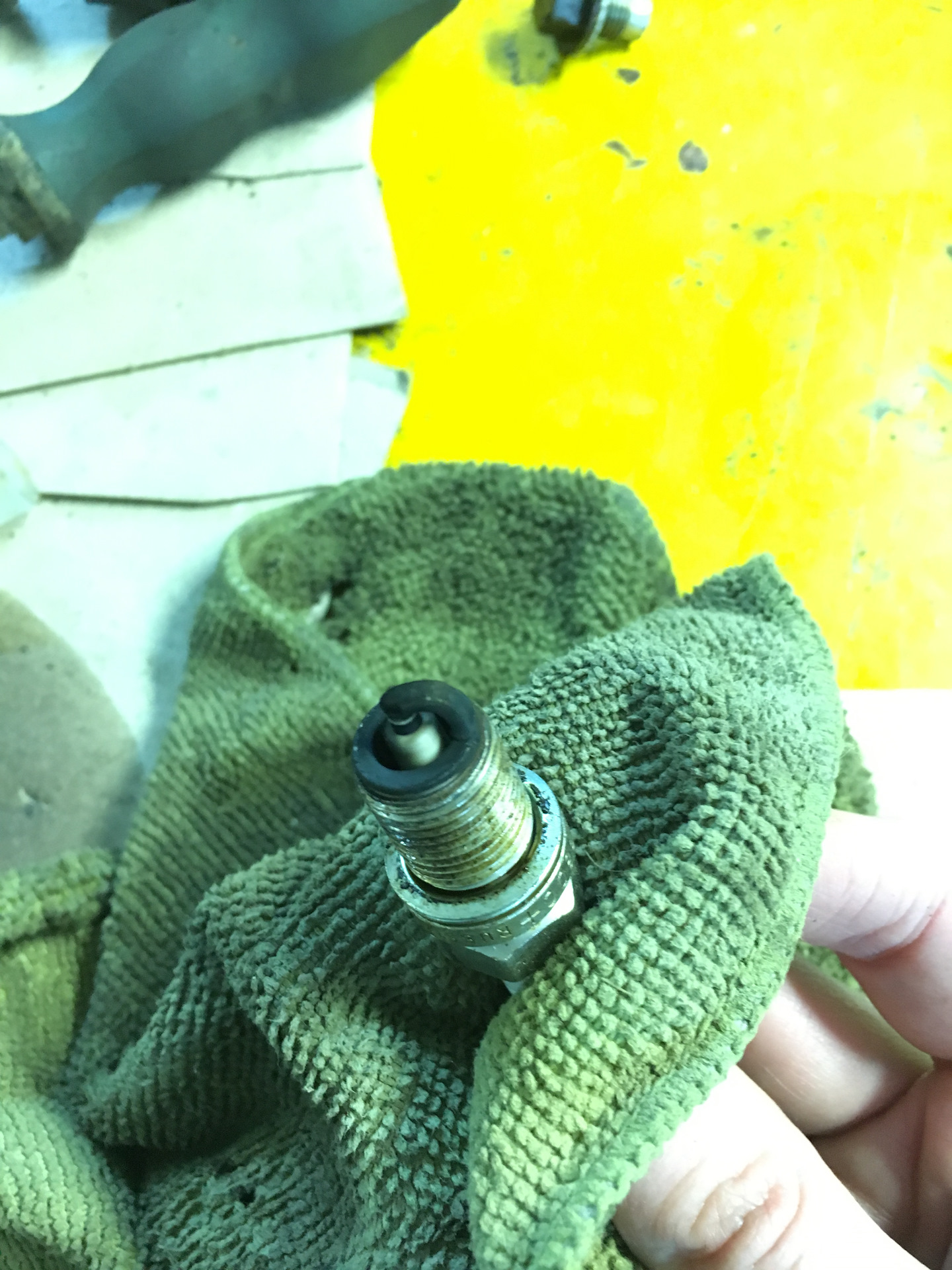 Чистка БДЗ/инжектора, замена свечей, бегунка, крышки трамблера — Toyota ...