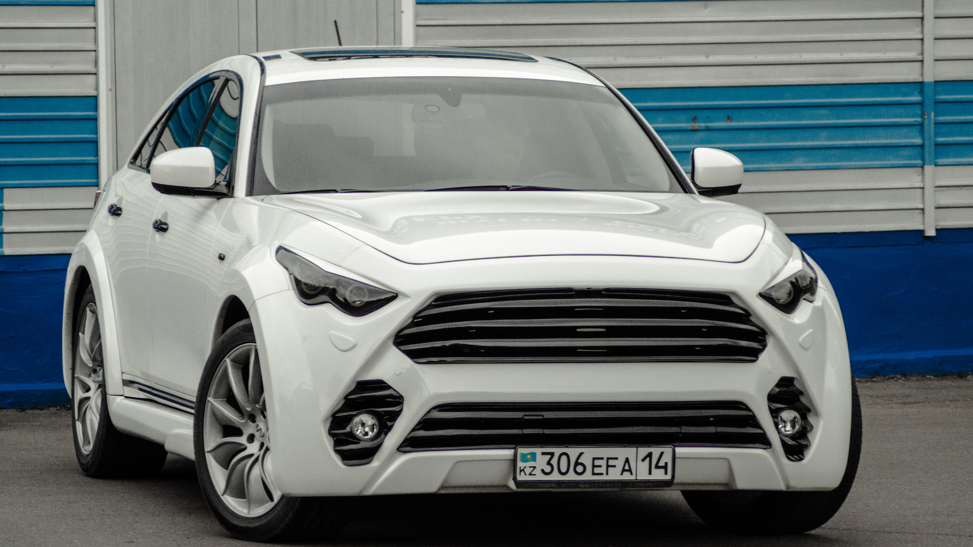 Infiniti FX (2G) 3.7 бензиновый 2012 | Белый башмак на DRIVE2