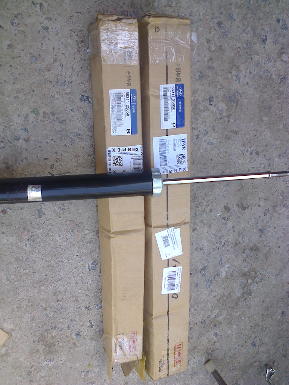 задние амортизаторы sachs h.p.d. — KIA Sportage (3G), 1,7 л, 2012 года ...