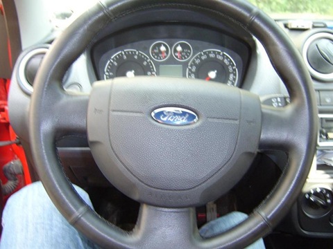 Фото в бортжурнале Ford Fiesta (Mk V)