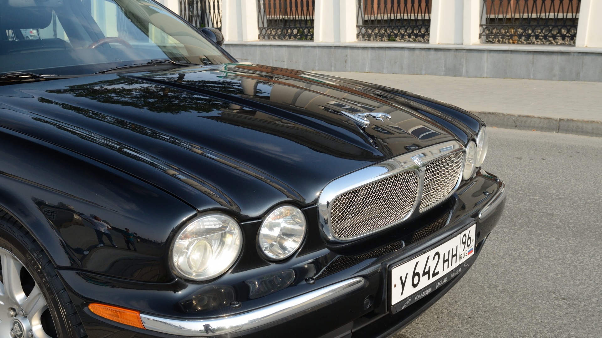 Jaguar XJ Mark 3 4.2 бензиновый 2005 | Super V8 на DRIVE2