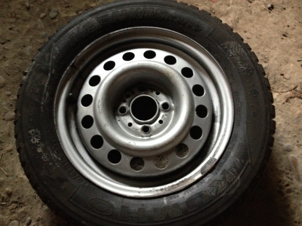 Замена дисков на зимних колесах — Lada 2114, 1,5 л, 2004 года ...