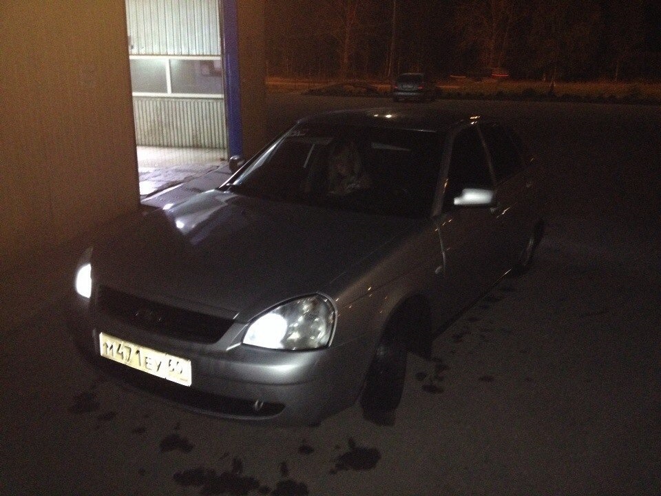 Нет зарядки — Lada Приора хэтчбек, 1,6 л, 2010 года | помощь на дороге ...