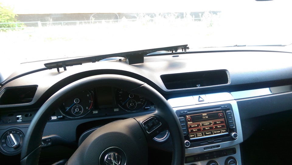 Установка воздуховодов с подсветкой — Volkswagen Passat B6, 1,8 л, 2008 ...