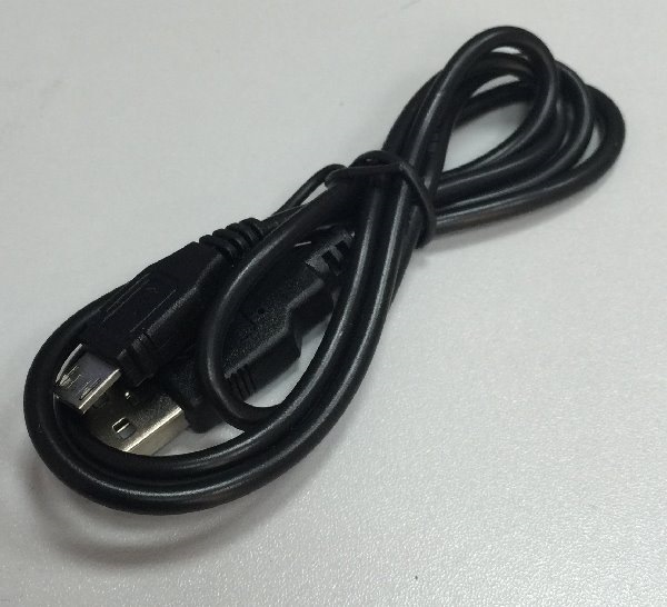 провод к компу — Audi RS4 (B5)